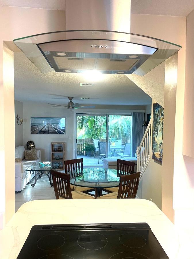 Coastal Townhome In Jupiter 1 Mile To Beach! Kültér fotó