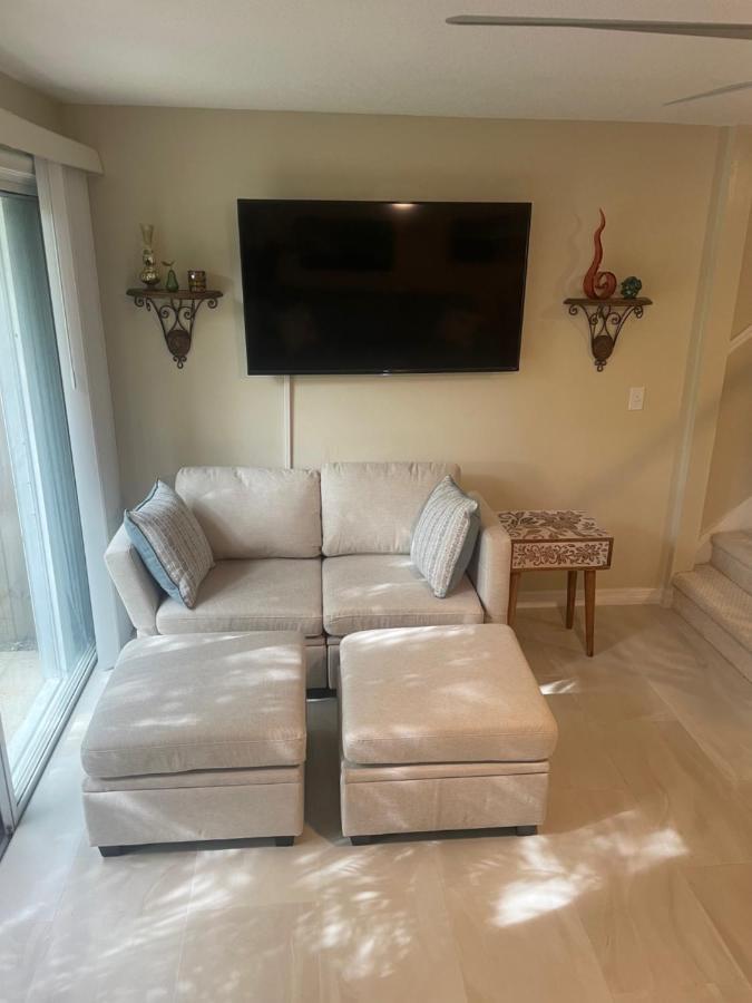 Coastal Townhome In Jupiter 1 Mile To Beach! Kültér fotó